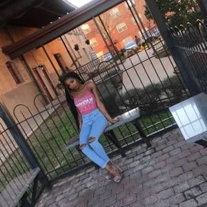 Meet your Posher, Dora